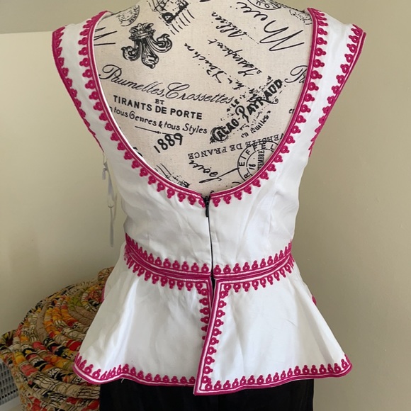 Host Pick! NWT Pearl by Georgina Chapman of Marchesa White & Black Peplum Dress - Picture 5 of 9